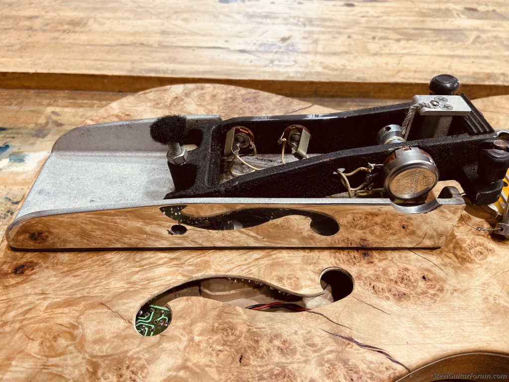 Emmons pedal steel guitar 10 string set up service manual Emmons pedal steel guitar 10 string set up service manual