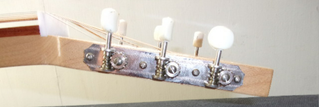 Dobro tuner 2024