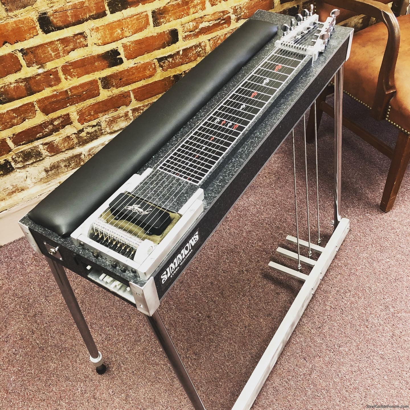 Simmons Pedal Steel 1400 (SOLD) The Steel Guitar Forum