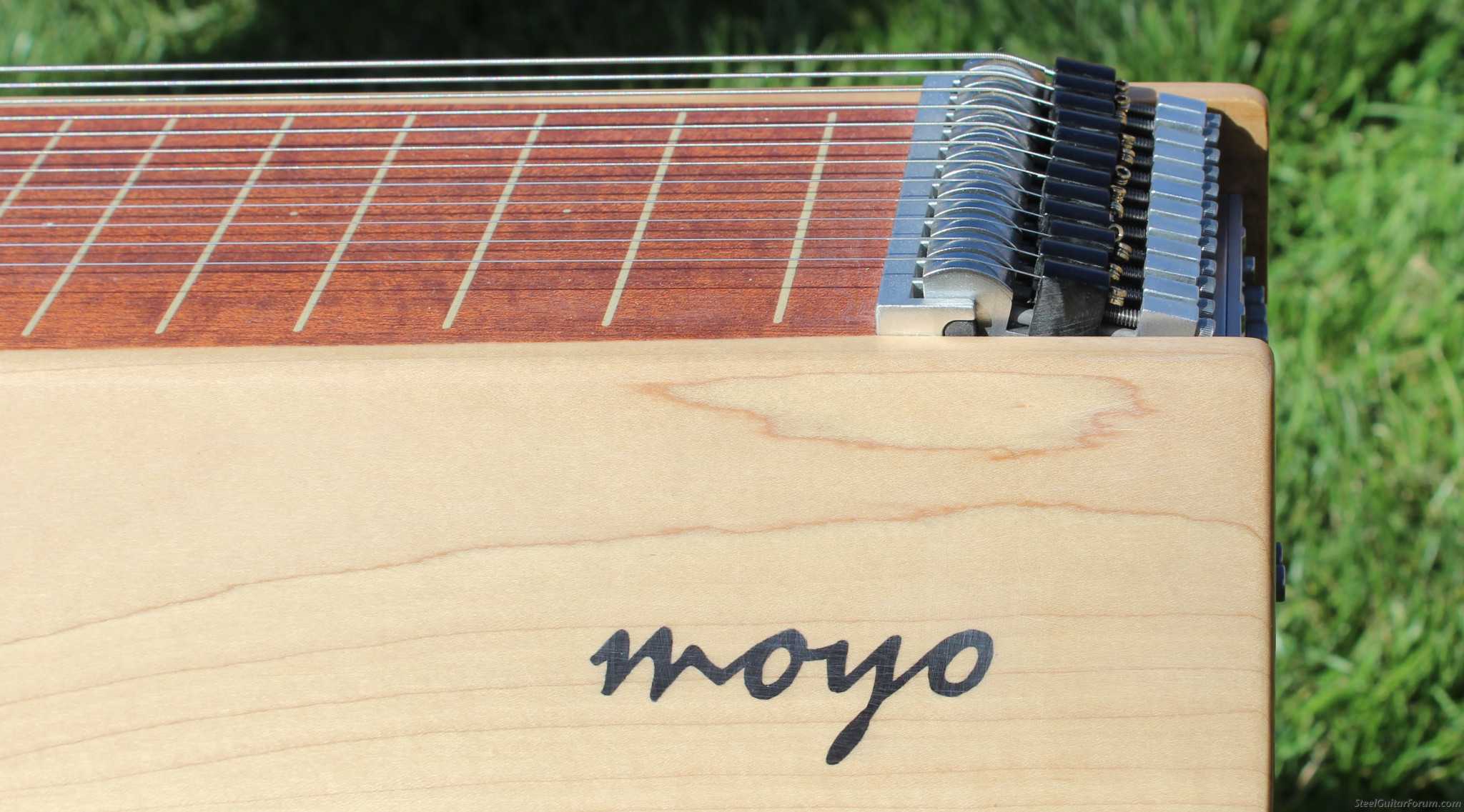 moyo pedal steel