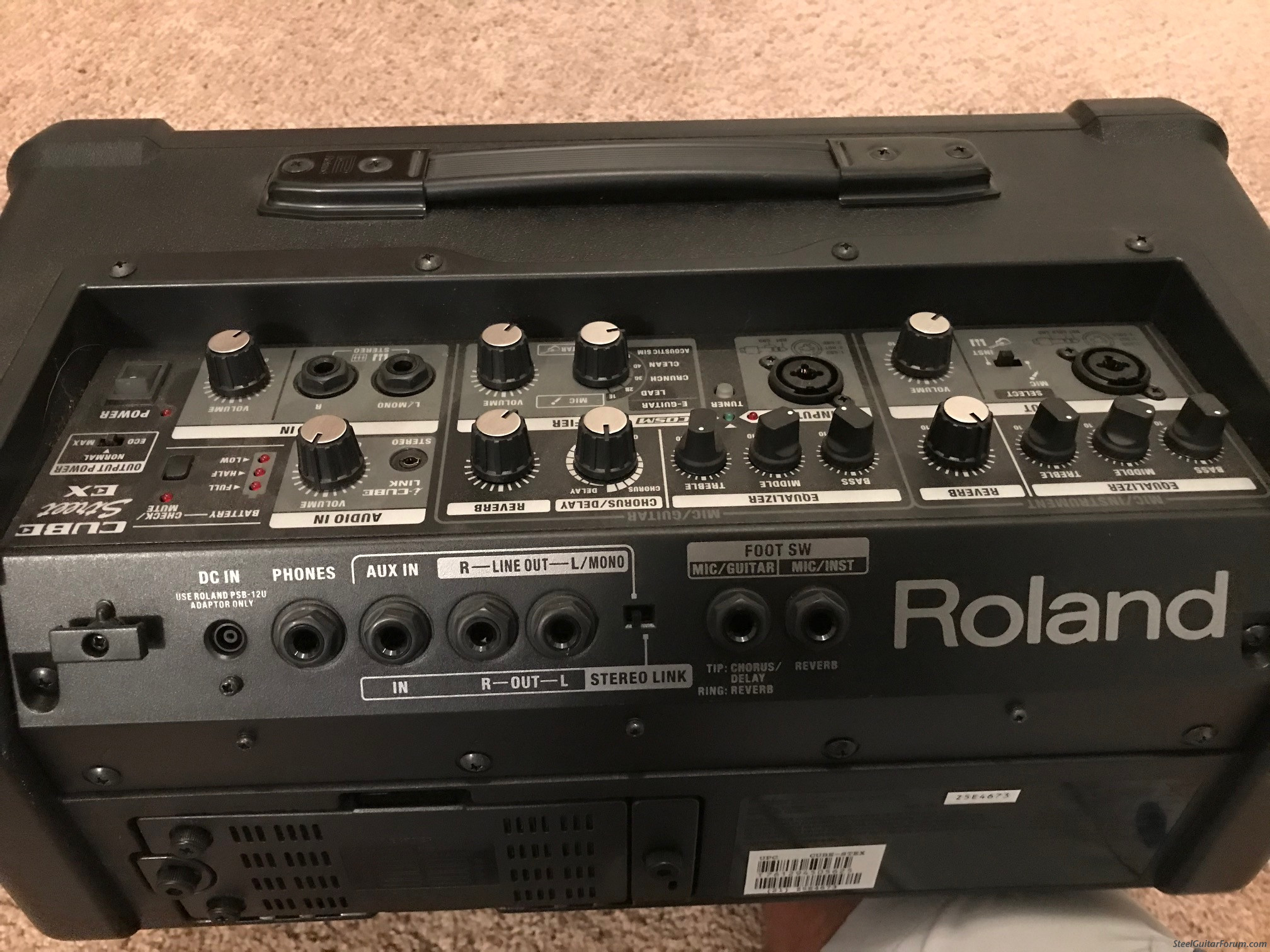 Roland Cube Street EX in Mint Condition : The Steel Guitar Forum
