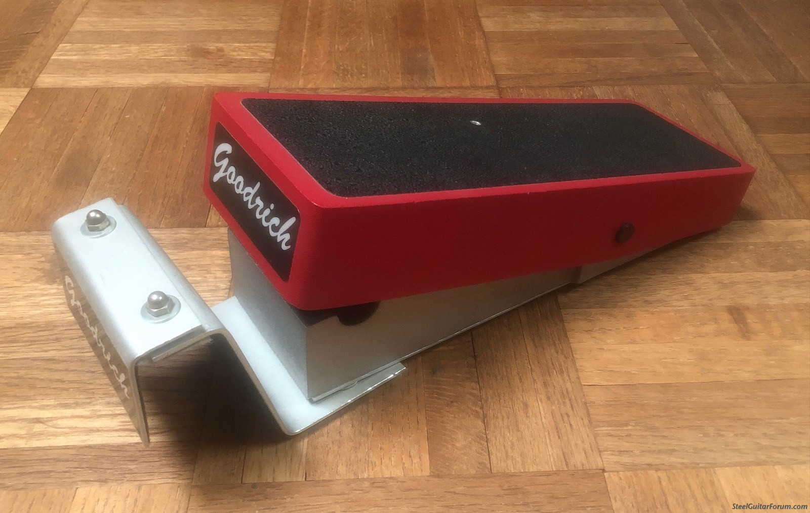 SOLD Please Close Goodrich LDR2 Potless Volume Pedal The Steel